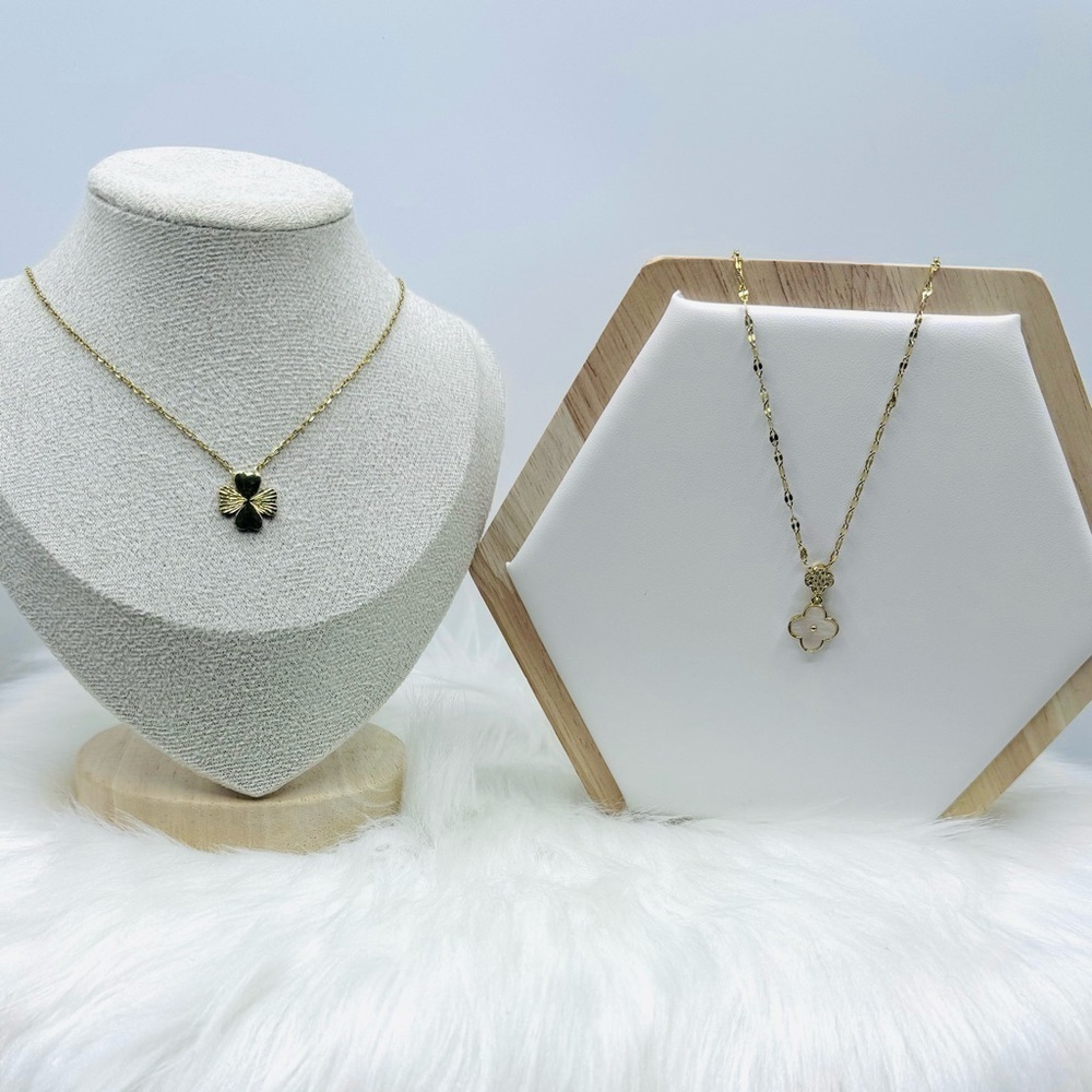 The Clover Floral Necklace Gold Tone Bundle